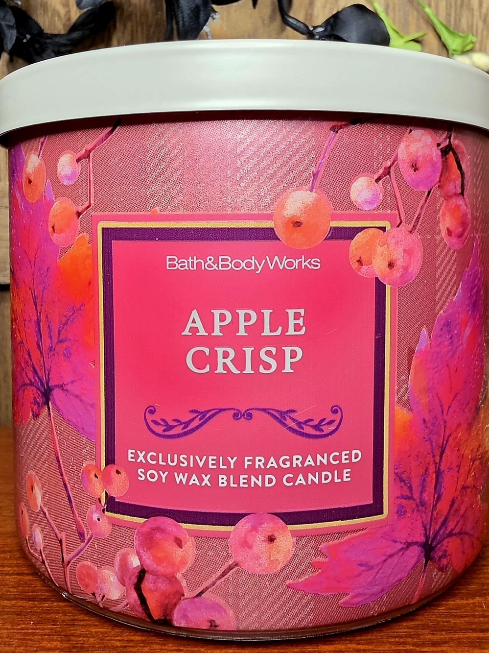 Bath & Body Works Apple Crisp Soy Wax Candle - Pink